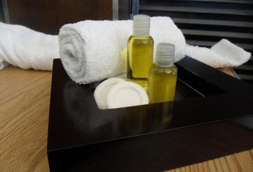 فندق Suite Azomali