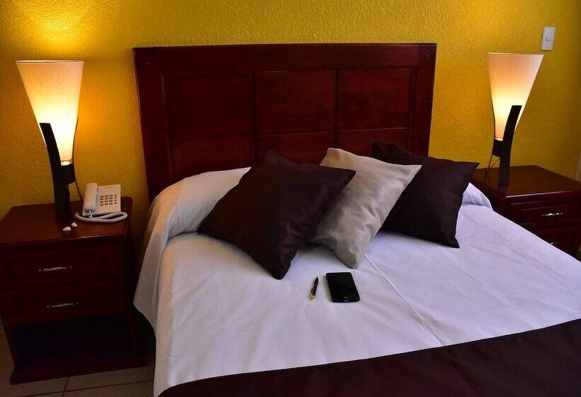 فندق Suite Azomali