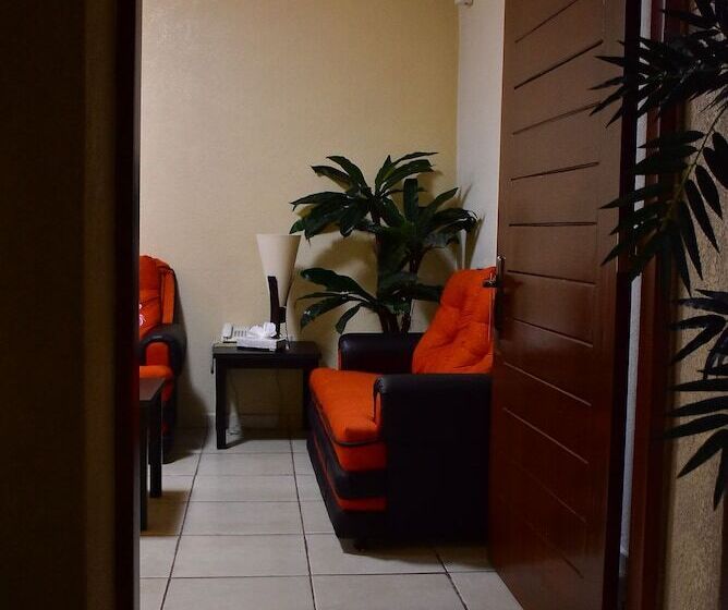 فندق Suite Azomali