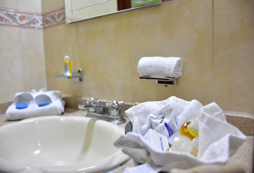 فندق Suite Azomali
