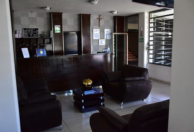 فندق Suite Azomali