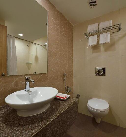 فندق The Eastern