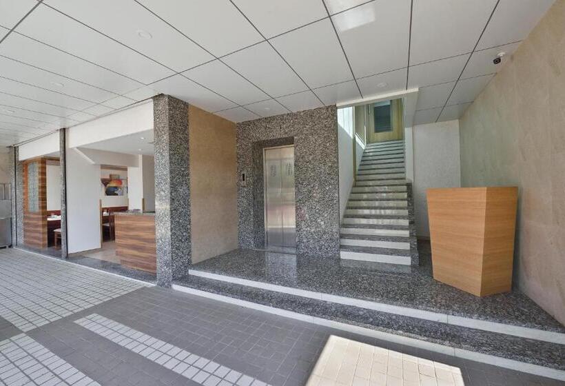 فندق The Eastern