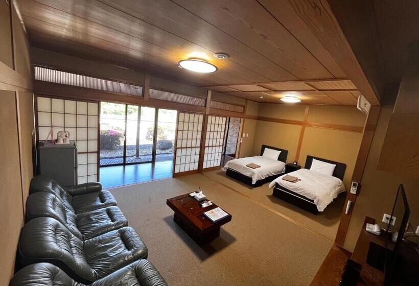 فندق Toyokawa Grand
