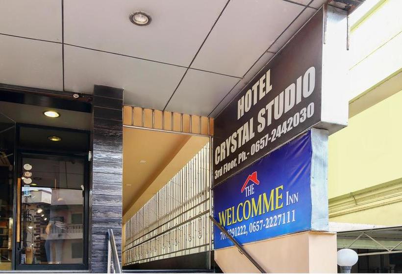 ホテル Treebo Crystal Studio