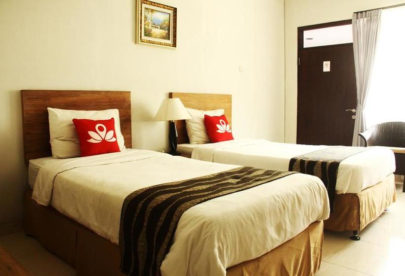 ホテル Zen Rooms Sukajadi Sindang Sirna