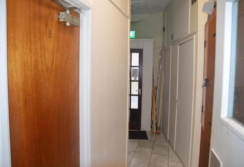 住宿加早餐  Lady Hamilton Inn