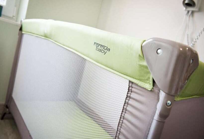 Logis Hotel Restaurant Le Relais Fleuri