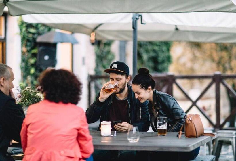 Long Story Short Hostel & Café