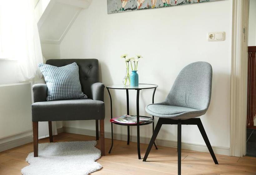 Picabella   B&b En Atelier