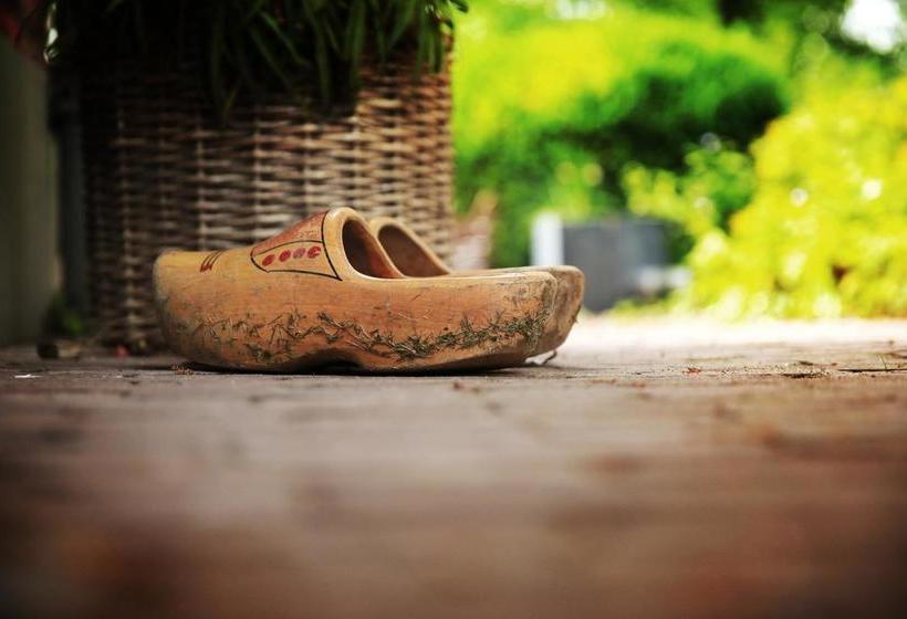 Picabella   B&b En Atelier