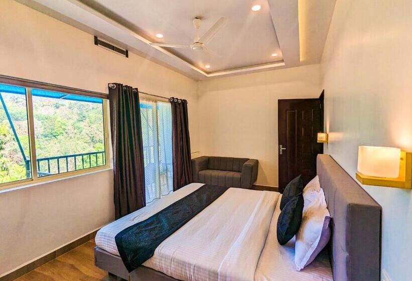 استراحتگاه Ayursakthi Riverdale