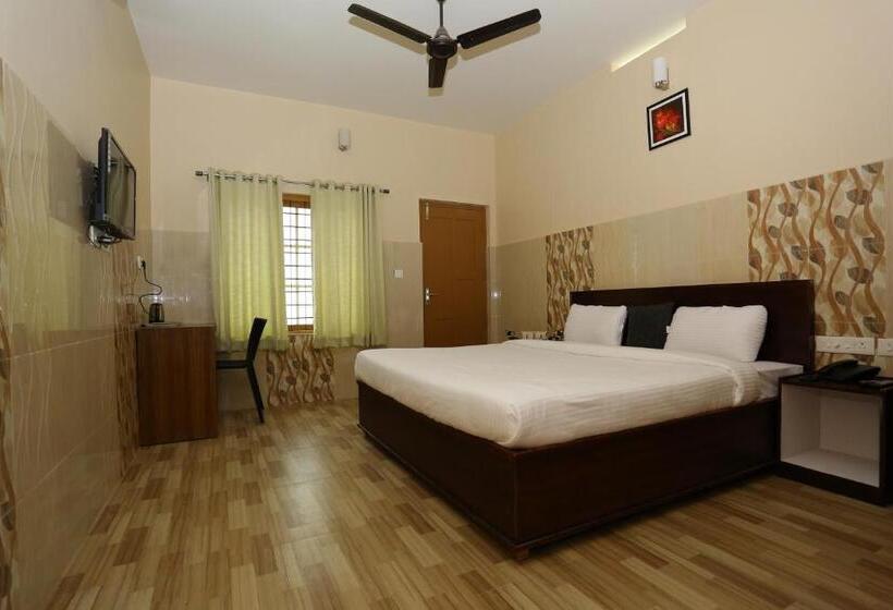 استراحتگاه Ayursakthi Riverdale