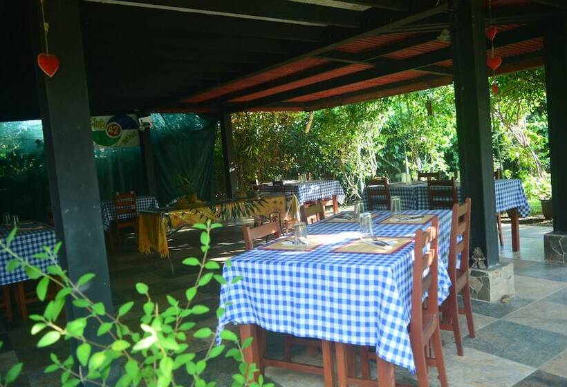 استراحتگاه Dolce Uvita