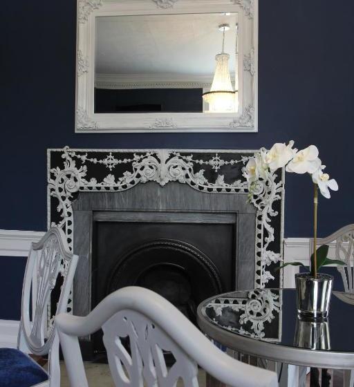 مبيت وإفطار Bardney Hall