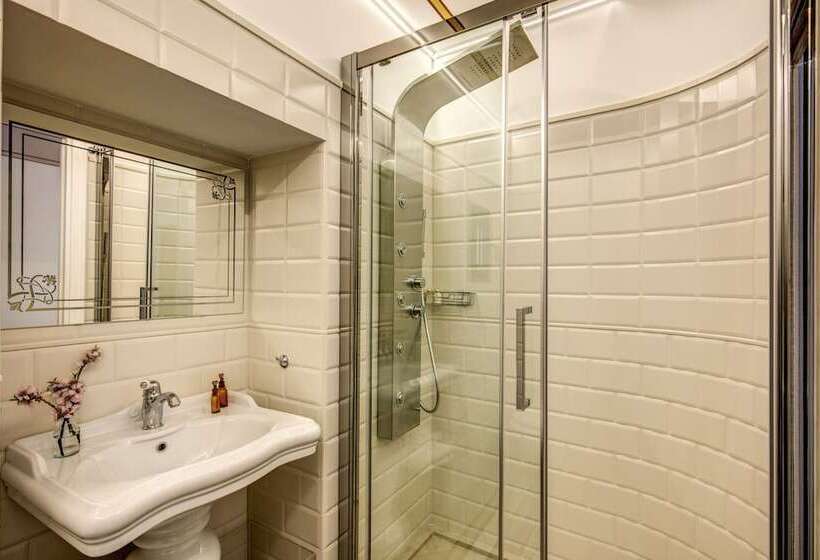 مبيت وإفطار Palazzo Stunis  Dimora Di Charme