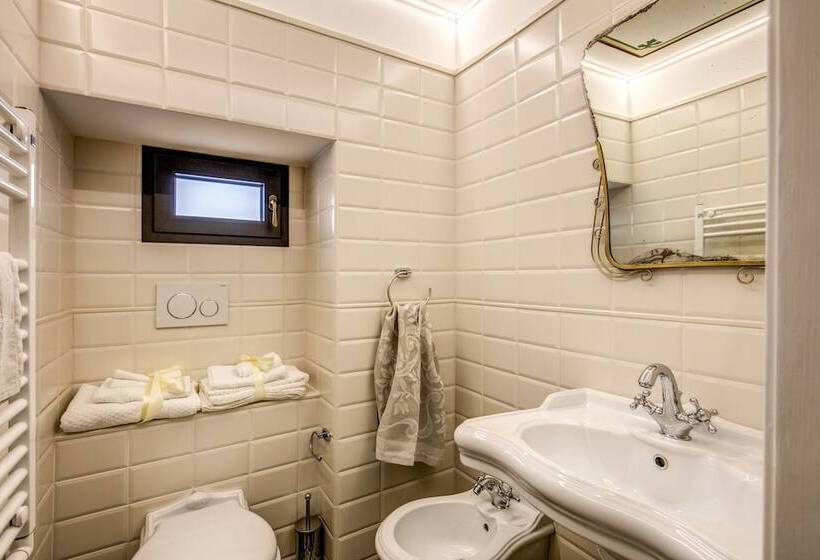 مبيت وإفطار Palazzo Stunis  Dimora Di Charme