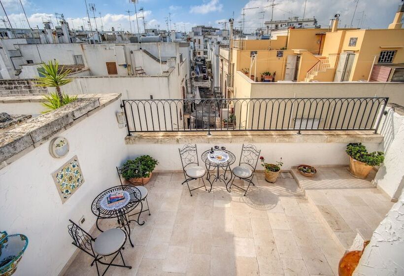 مبيت وإفطار Palazzo Stunis  Dimora Di Charme