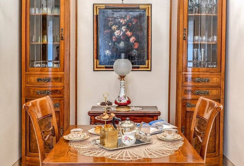 مبيت وإفطار Palazzo Stunis  Dimora Di Charme