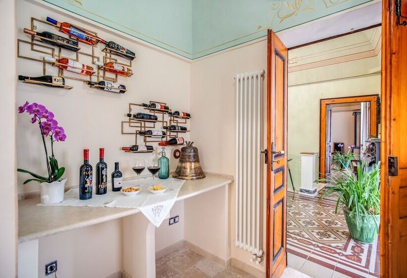 مبيت وإفطار Palazzo Stunis  Dimora Di Charme