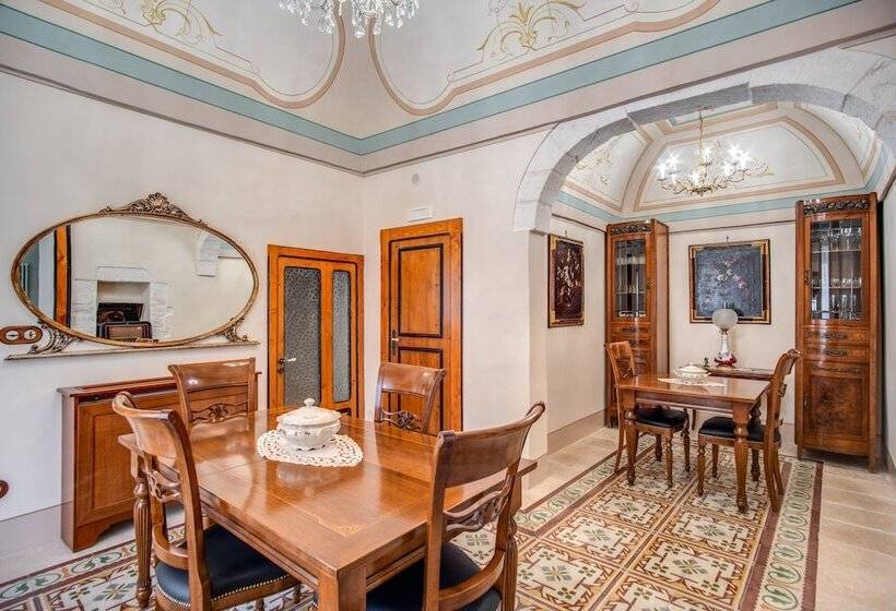 مبيت وإفطار Palazzo Stunis  Dimora Di Charme