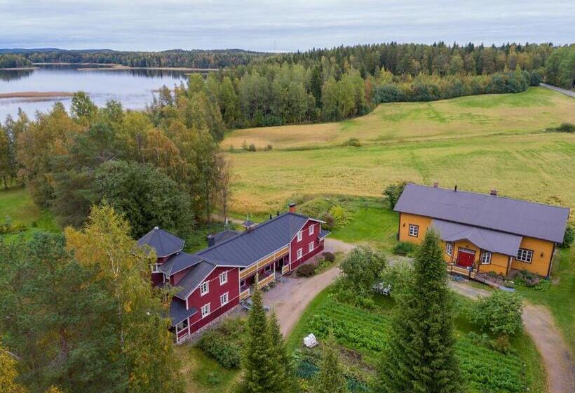 ベッドアンドブレックファースト Peltolan Luomutila