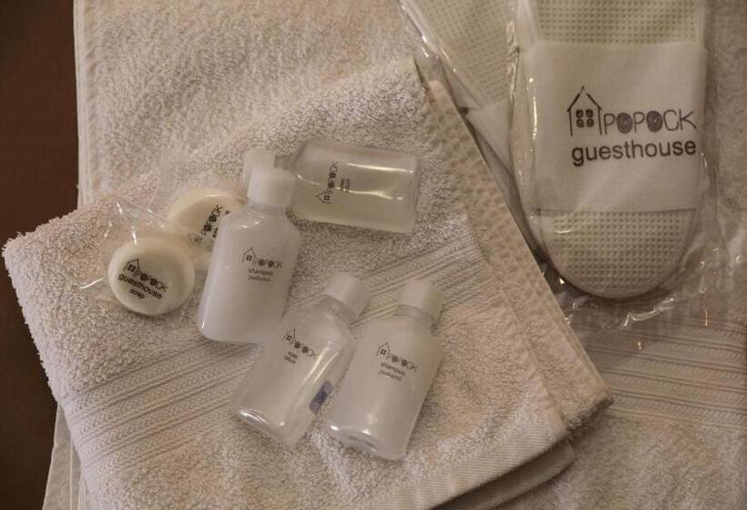 민박 Popock Baghramyan