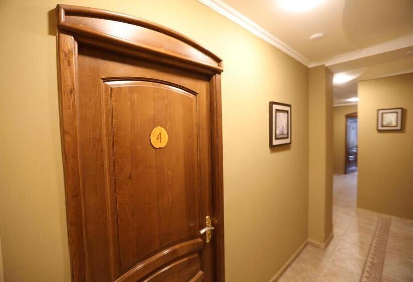 민박 Popock Baghramyan