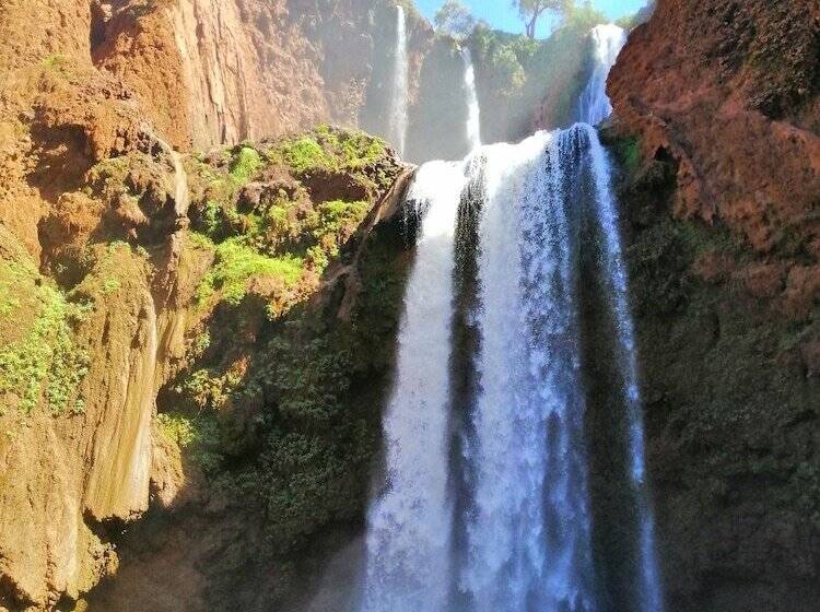 تختخواب و صبحانه Riad Gloria