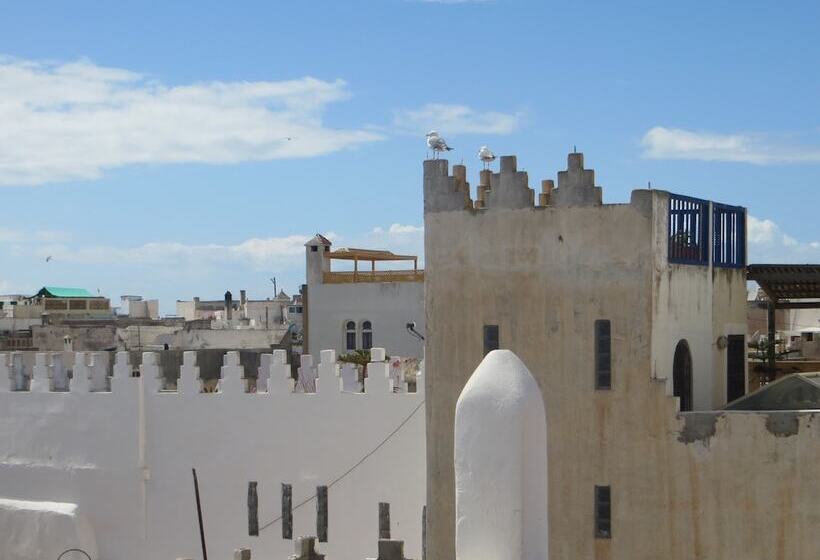 تختخواب و صبحانه Riad Gloria