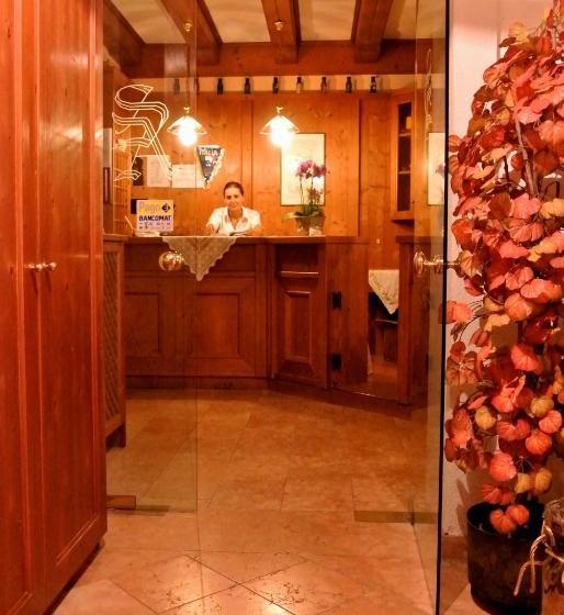 فندق Albergo Stella Alpina