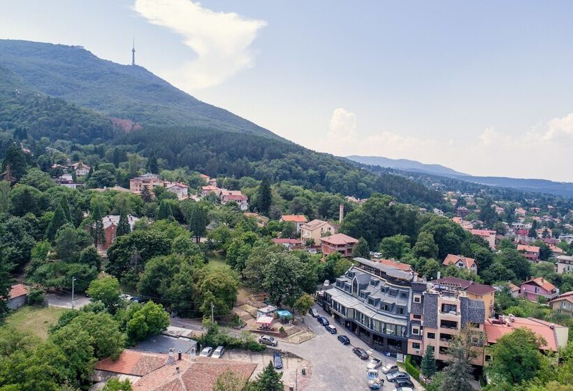 All Seasons Residence Hotel   Free Parking