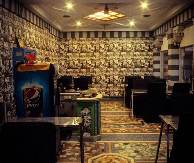 Отель Anand Palace