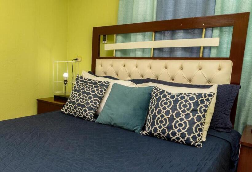 בית מלון כפרי Boutique Simona