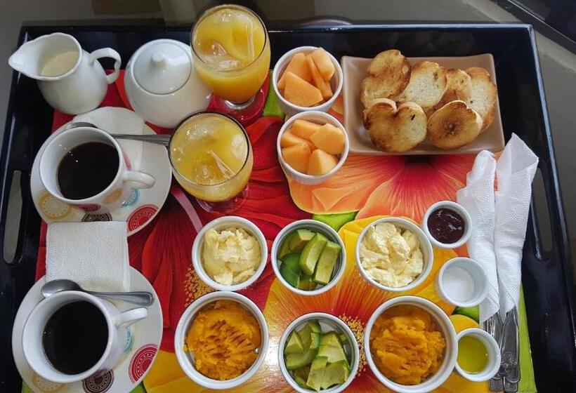 בית מלון כפרי Boutique Simona