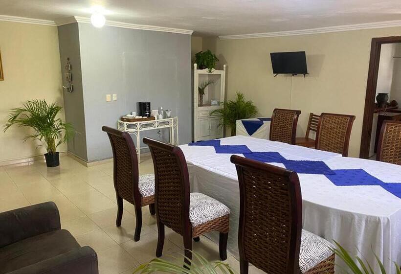 בית מלון כפרי Boutique Simona