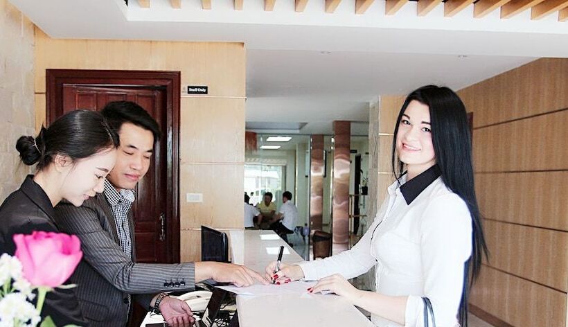 Отель Central Boutique