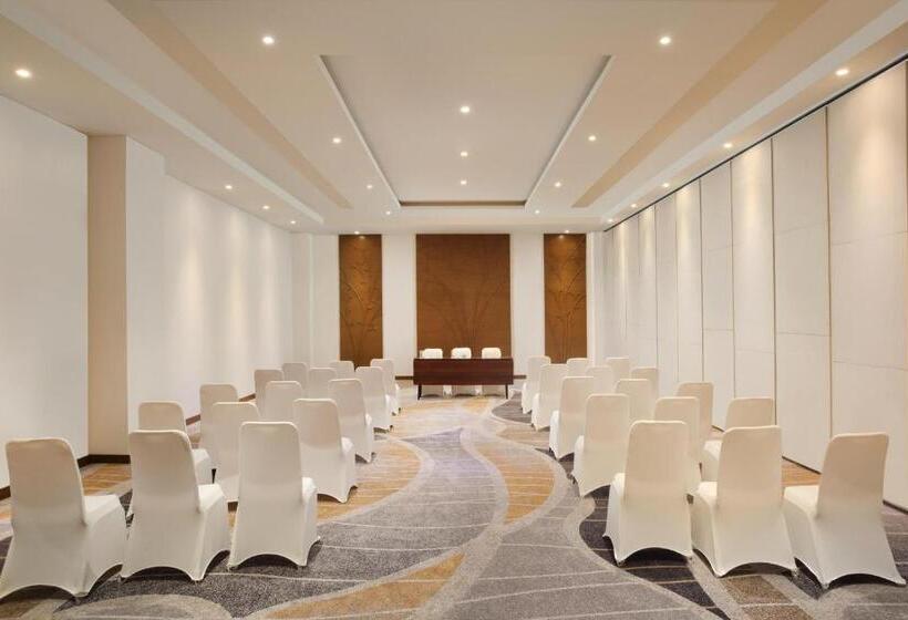 Hotel Four Points By Sheraton Manado