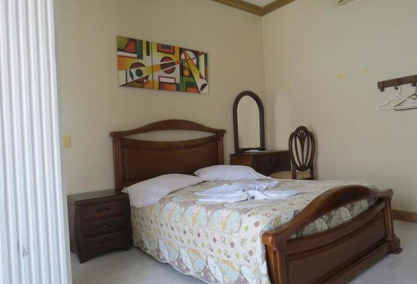 酒店 Guateque Plaza