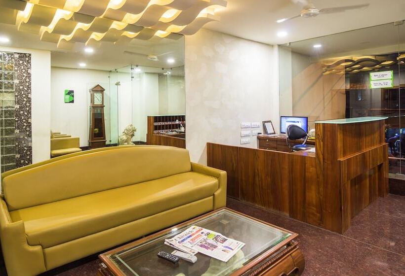 Itsy Hotels Arastu Inn