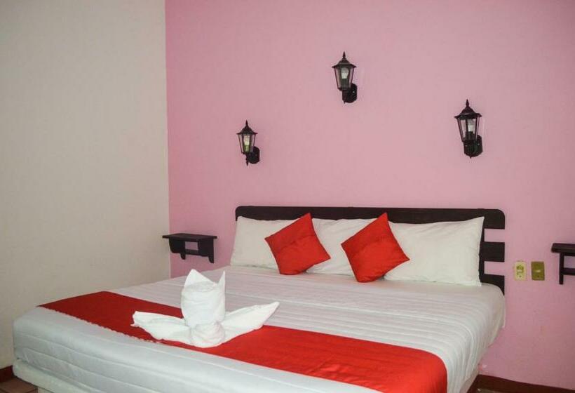 هتل Kashlan Palenque