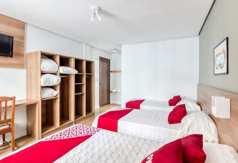 בית מלון כפרי Lancaster Poa