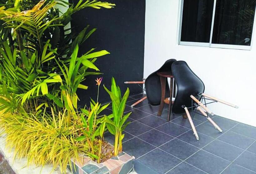 هتل Langkawi Anjung Villa