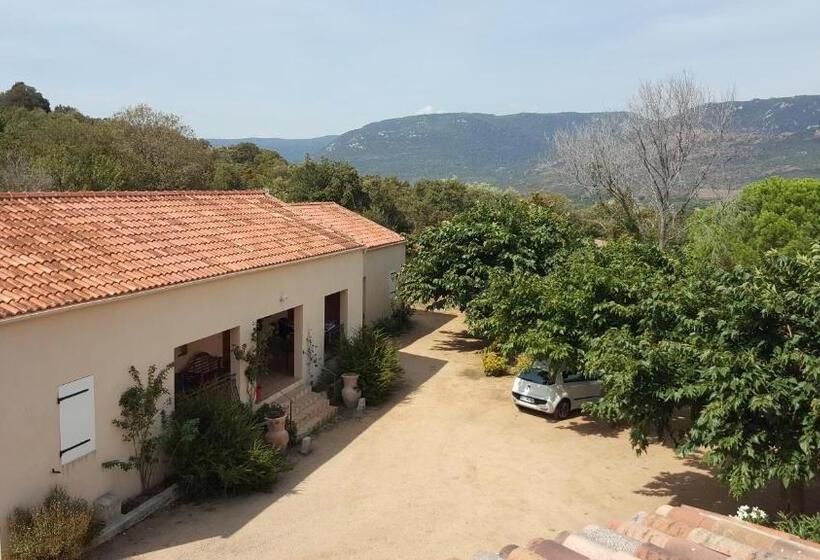 ホテル Macchie E Fiori