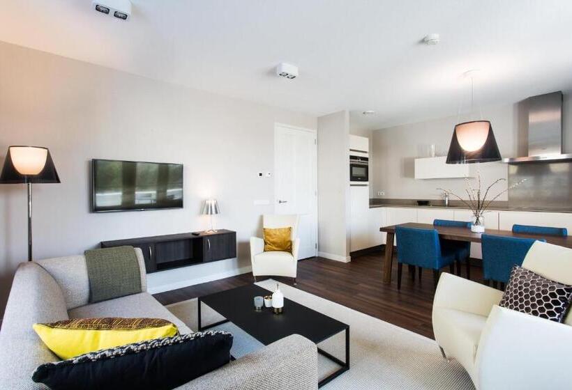 هتل Mezger Lodges