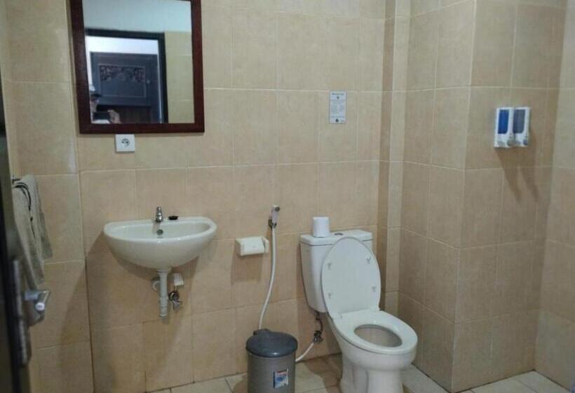 酒店 Padang Padang Inn