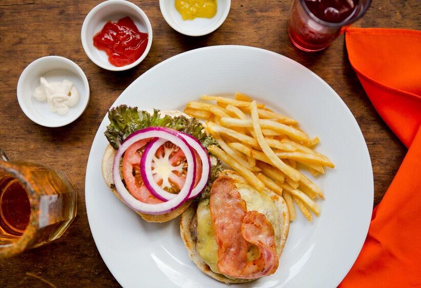 Radisson Hotel Cuernavaca