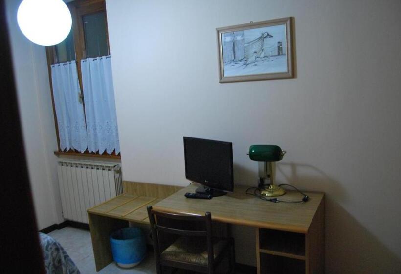 בית מלון כפרי Ristorante Albergo Arcade