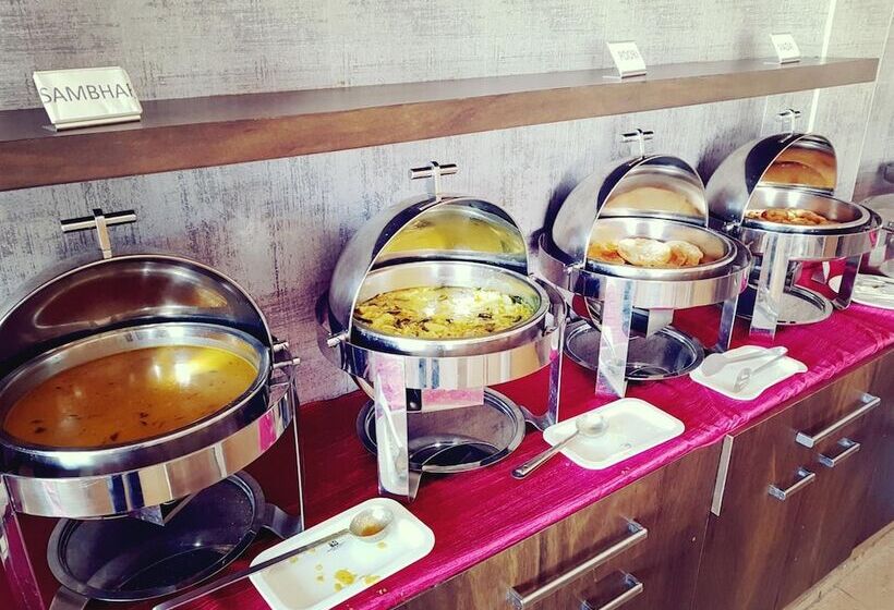 호텔 Santhi Bhavan