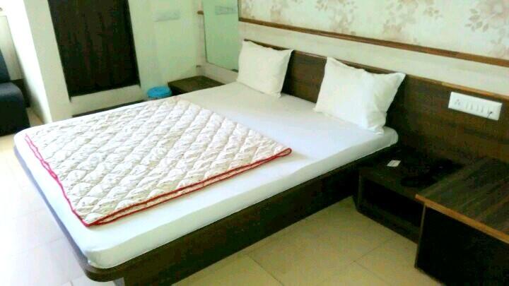 فندق Vibrant Gandhinagar